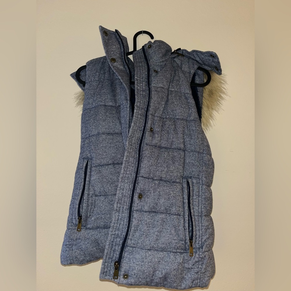 Puffer Vest with detachable fur hood